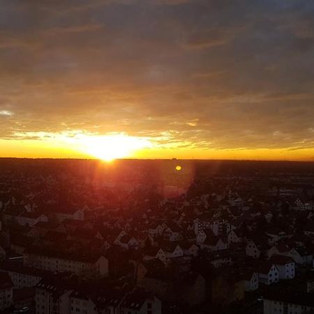 Ueber Den Wolken Und Super Zentral Zwischen Frankfurt Und Darmstadt - 100Qm Langen  Extérieur photo